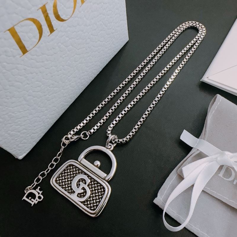 Christian Dior Necklaces